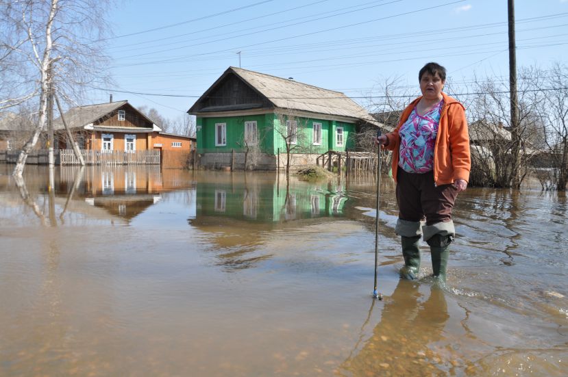 В Кудымкаре из-за паводка затопило жилые дома