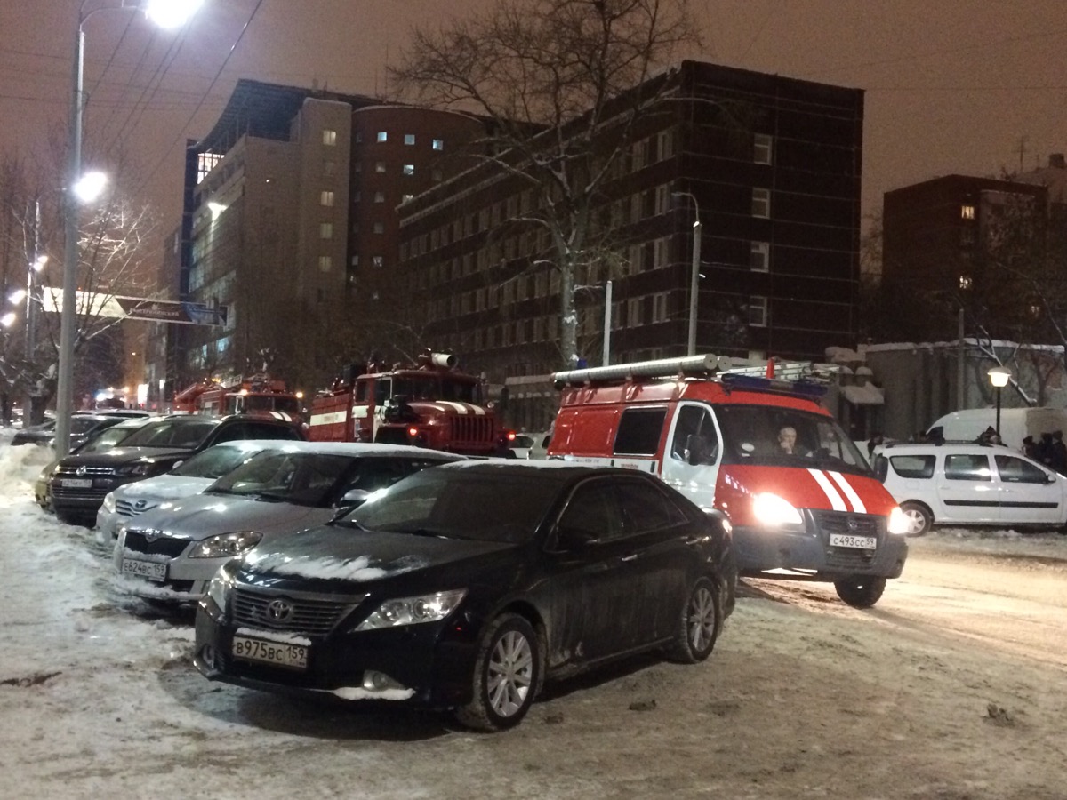 В Перми посетители апартаментов «Манхеттен» сообщили о пожаре