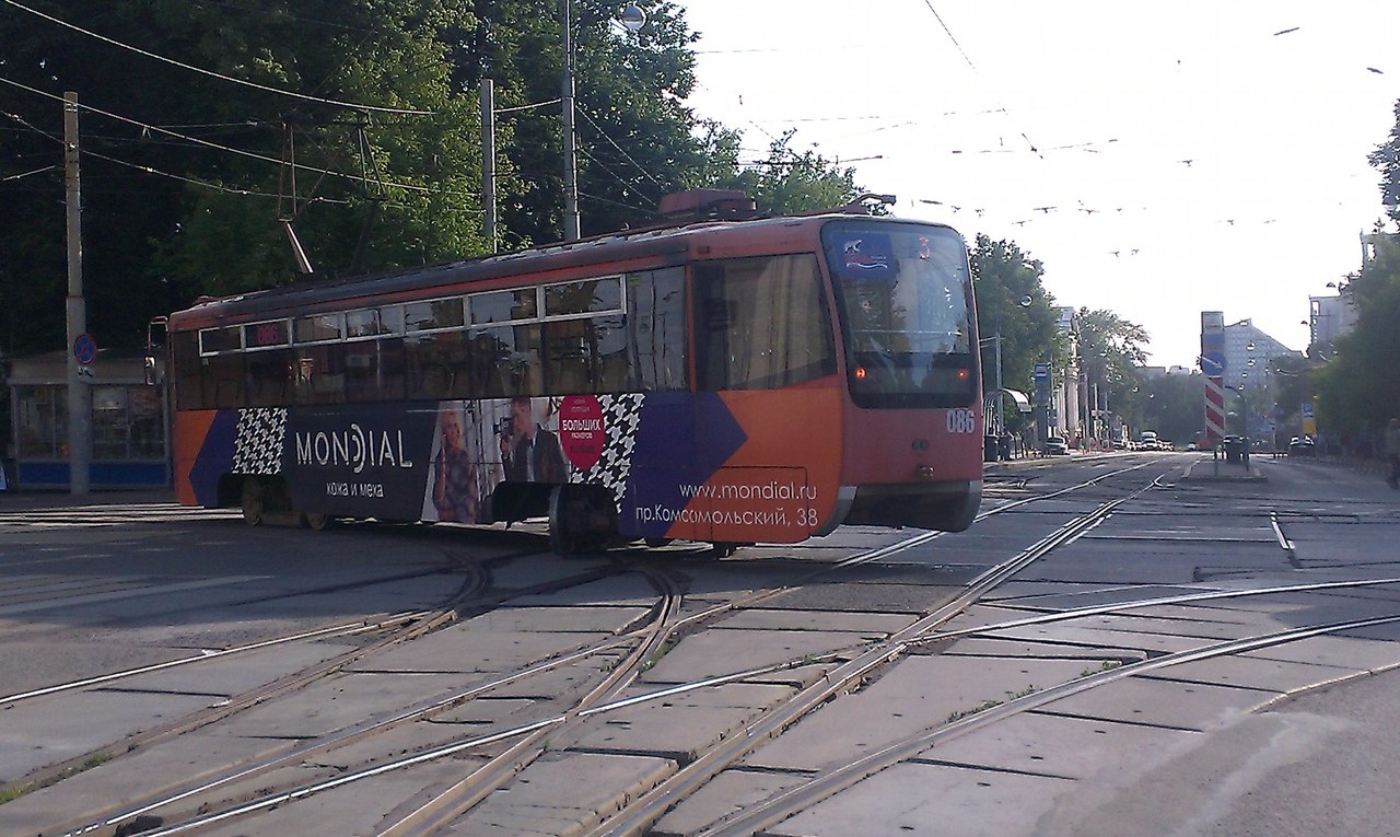 В Перми трамвай сошел с рельсов