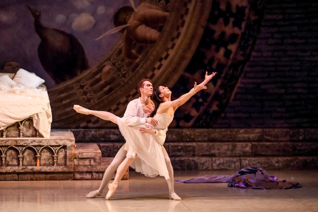 Всегда ждешь чуда