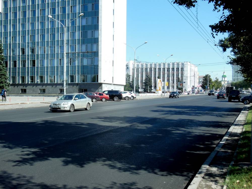 Администрация Перми объявила новый конкурс по ремонту ул. Ленина