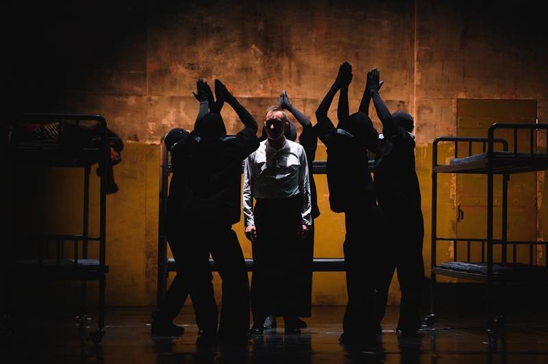 ​«Маскарад» (16+) в Пермском Театре-Театре как провокация сильных эмоций