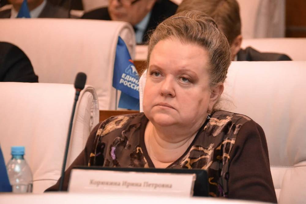Краевой парламент сложит полномочия депутата с Ирины Корюкиной