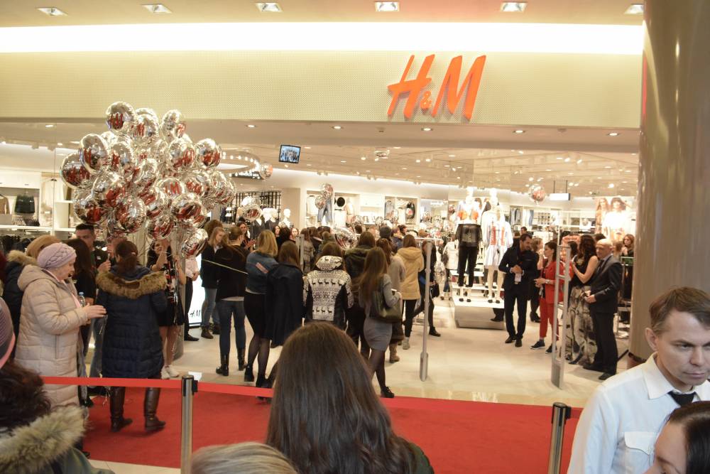 В торгово-развлекательном центре «Планета» открылся H&M