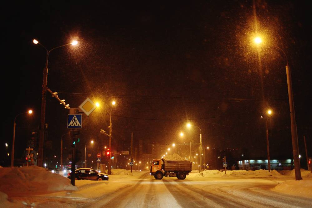 ​В Перми стартовала очистка дорог от снега