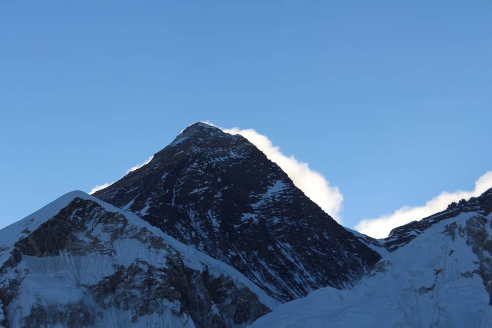 Тело чемпионки России по альпинизму из Перми не смогут найти из-за толщи льда 
