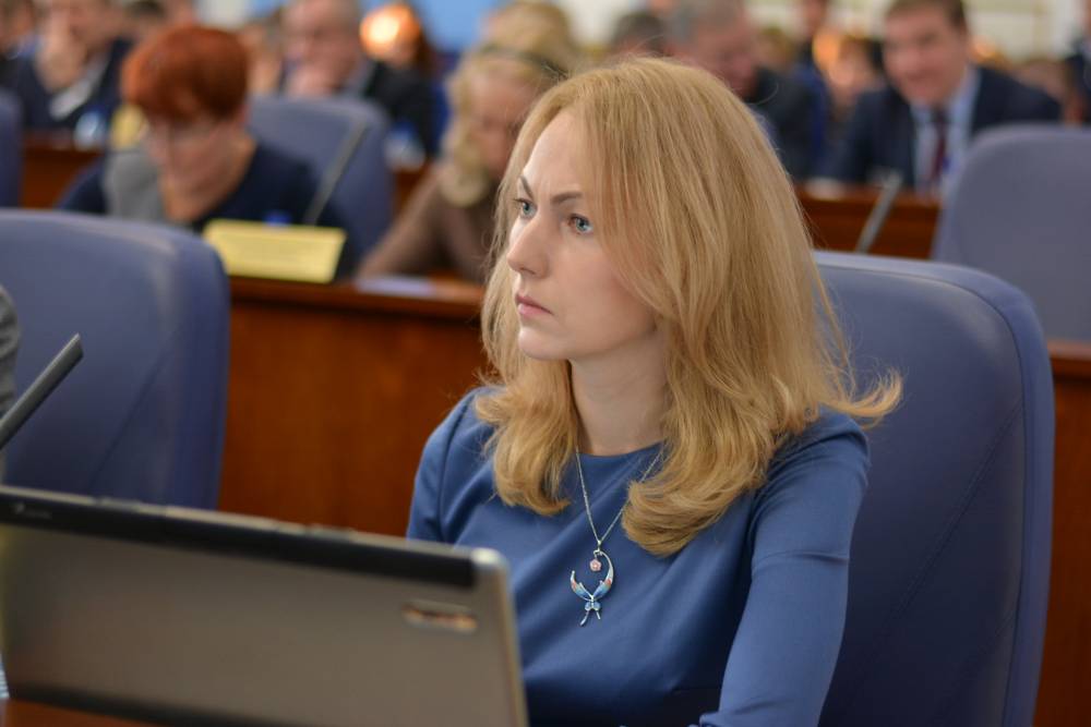 Депутат обратилась в прокуратуру для оценки изменений правил бесплатной пересадки
