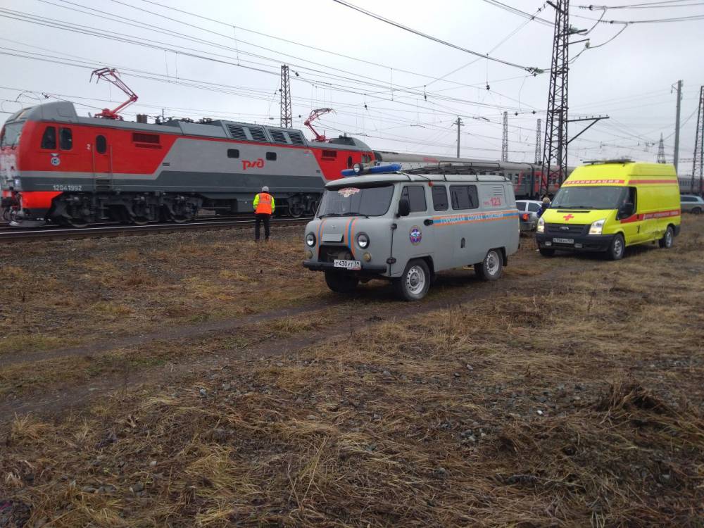 В Кунгуре из-за сообщения о бомбе остановили и пассажирский поезд