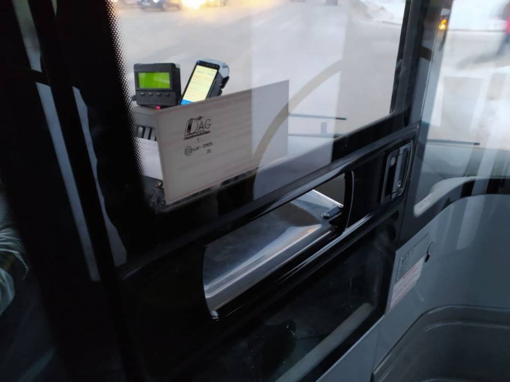В Перми водители станут продавать транспортные карты за наличные