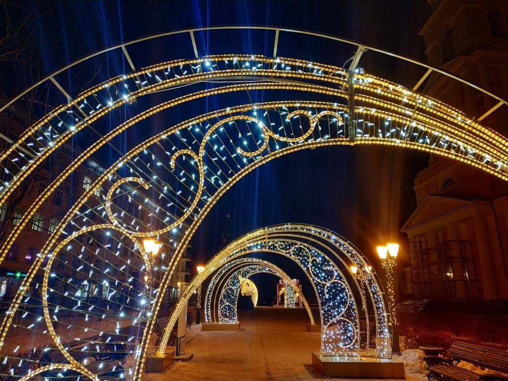В этом году Пермь украсит почти тысяча светодиодных объектов