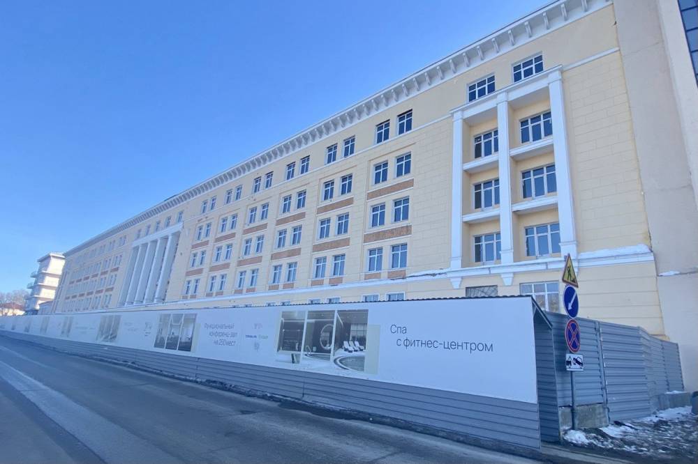 ​Реконструкцию бывшего здания ВКИУ на набережной Перми в гостиницу оценили в 2 млрд рублей