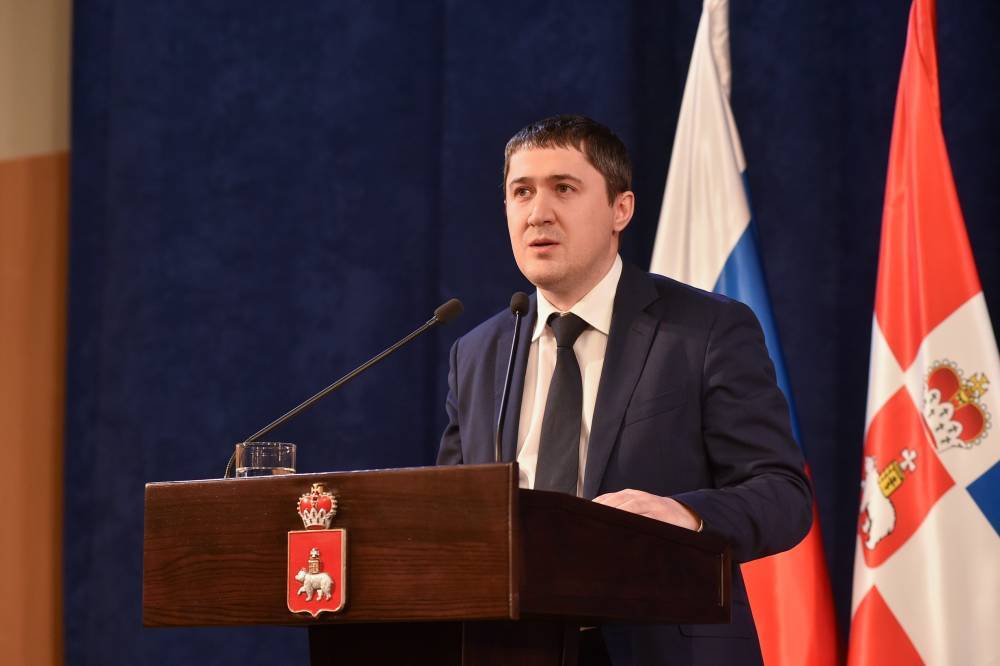 ​Дмитрий Махонин призвал к «ювелирной работе с гражданами» в период самоизоляции 
