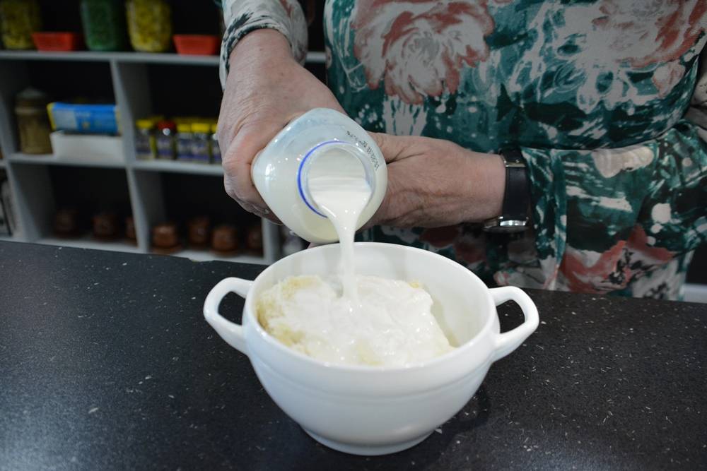 Полноценную работу молочных кухонь планируют возобновить 1 июля