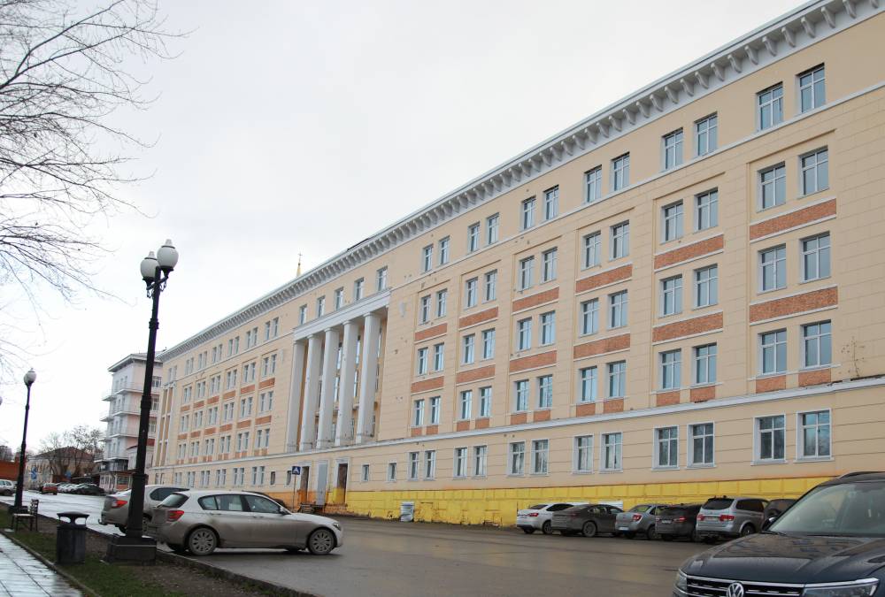 ​Гостиницу в бывшем здании ВКИУ планируют открыть в 2026 году