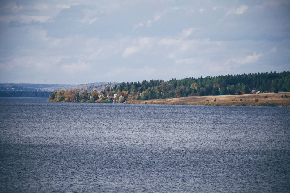 ​Число случаев опасных загрязнений рек и озер в Пермском крае снизилось вдвое