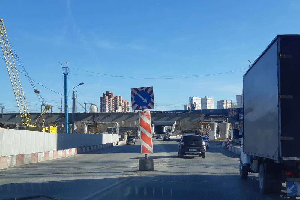 ​Подрядчик приступил к технически сложной части возведения улицы Строителей в Перми 