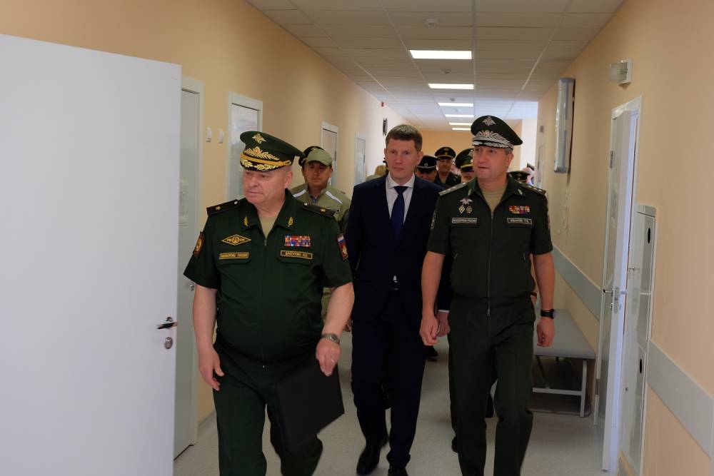 ​Замминистра обороны РФ Тимур Иванов посетил Пермское суворовское военное училище