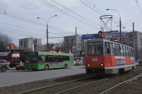 Поворот трамвайных путей на участке ш. Космонавтов – ул. Крисанова отремонтируют за 3 млн рублей