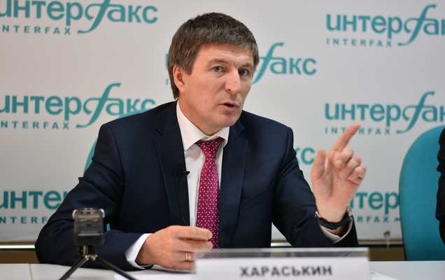 Олег Хараськин сдал документы в избирком для регистрации в качестве кандидата в губернаторы