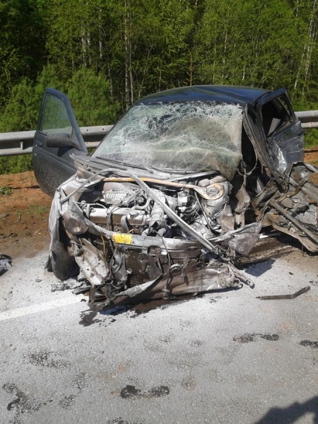 В Прикамье под колесами КАМАЗа погиб водитель «десятки»