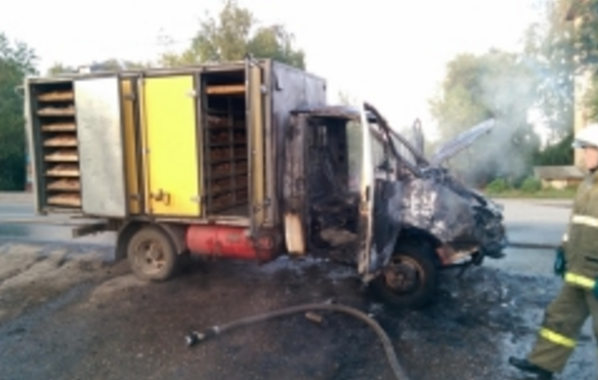 ​Четыре машины сгорели в Пермском крае за день