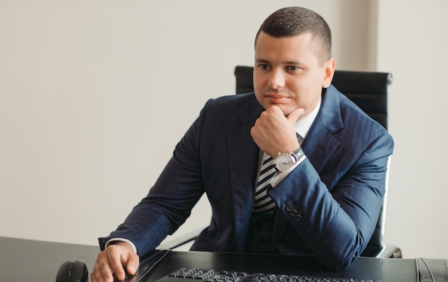 Министр Евгений Балуев прокомментировал ситуацию с задержанием своих коллег из МФЦ