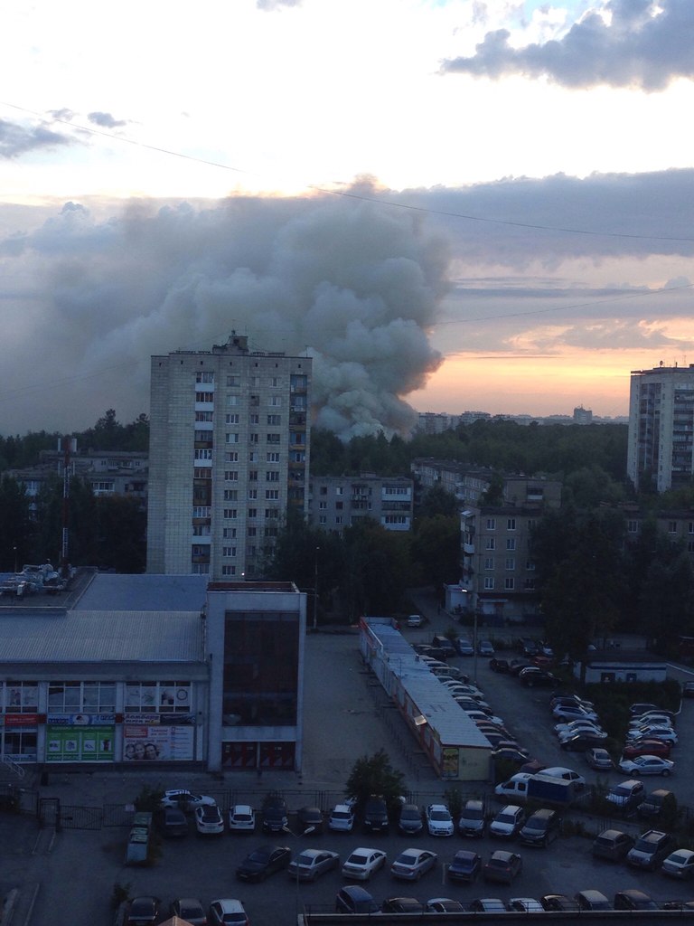 В Закамске на территории больницы произошел пожар