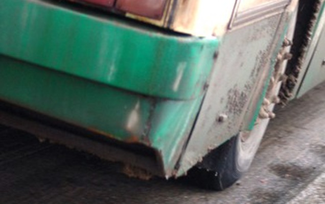 В Перми пенсионер выпал из движущегося автобуса: мужчина получил травму головы