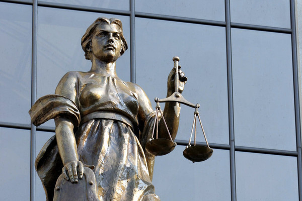 В Перми судебного пристава повторно осудят за хищение денег
