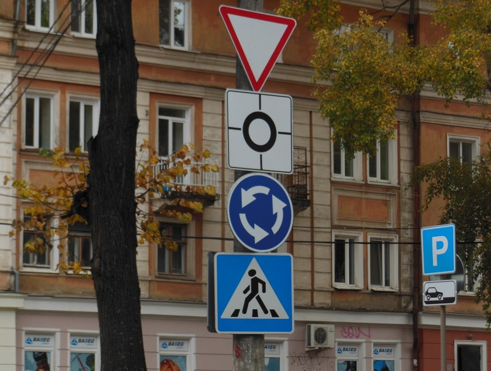 В Перми установили 5 тысяч новых дорожных знаков