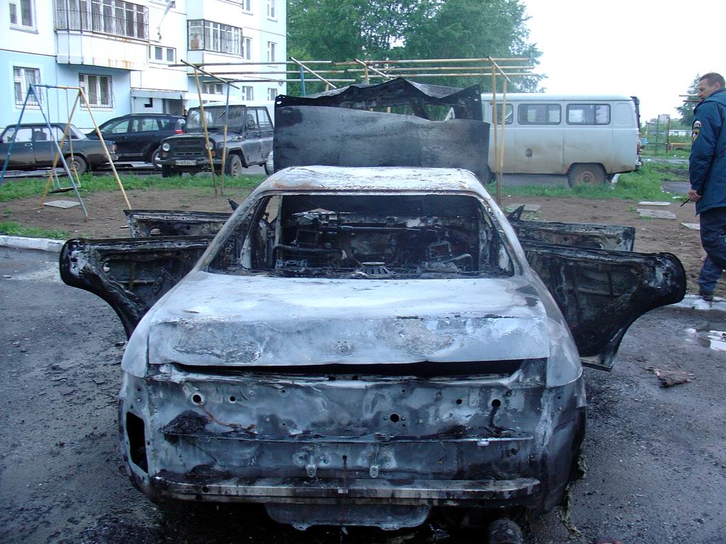 Полиция: каждый 5-й сгоревший в Перми автомобиль имеет криминальный след