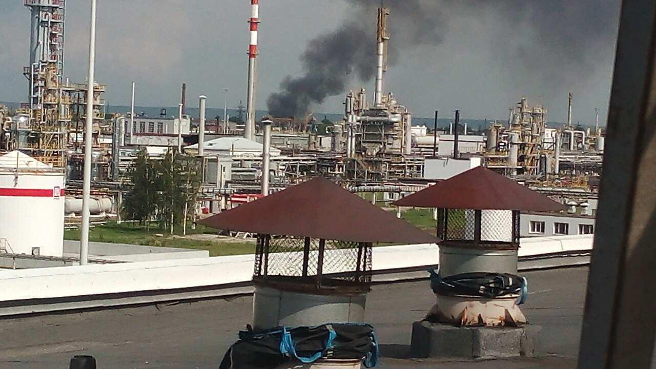 В промышленной зоне Перми произошел крупный пожар‍