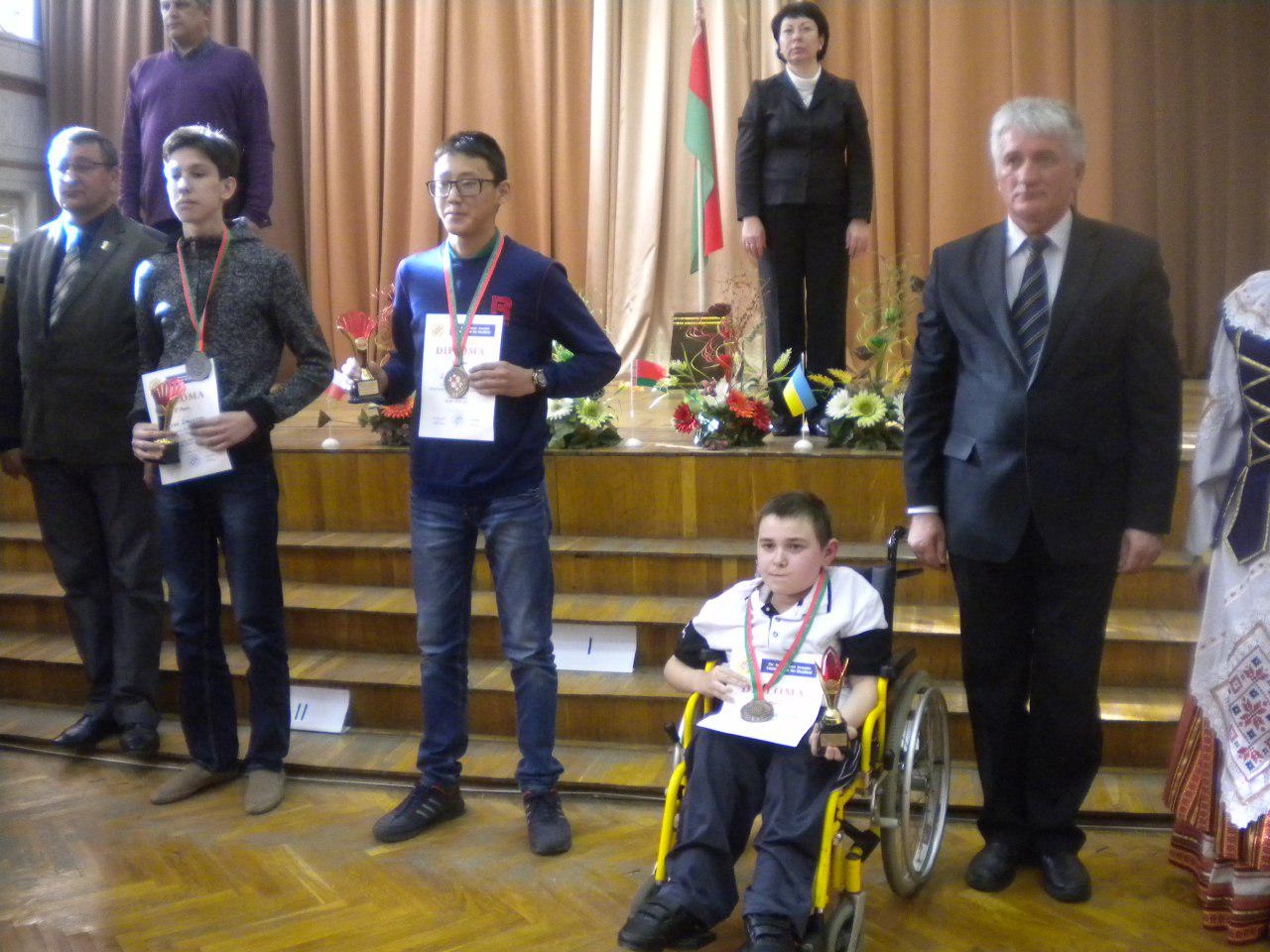 Мальчик из Пермского края с неизлечимой болезнью стал призером Чемпионата Европы по шашкам