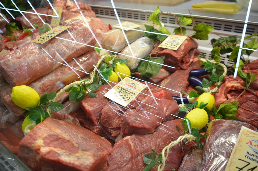 Четверть населения Прикамья не может позволить себе часто покупать мясо и фрукты