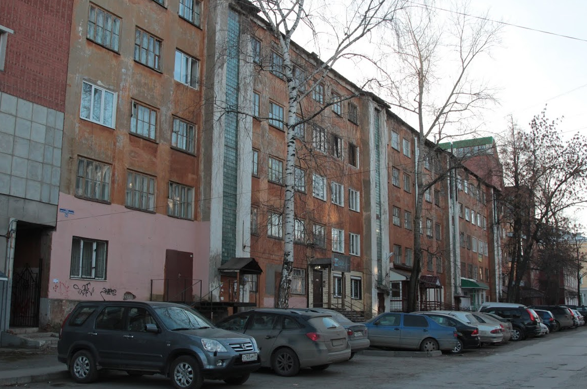 В центре Перми из-за угрозы обрушения расселят «сталинку»