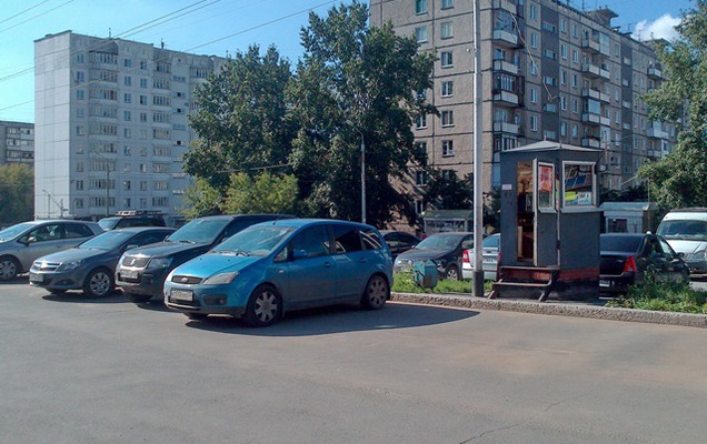Депутаты обсудили способы оплаты парковки в Перми. Еще не установленные паркоматы – уже почти атавизм