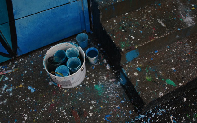 В поселке Мулянка из-за массового отравления парами краски приостановлена работа школы