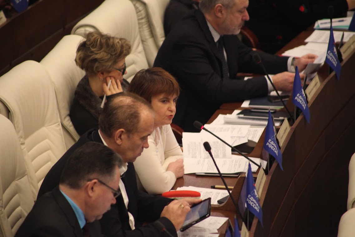 Краевые парламентарии-единороссы консолидировано поддержат принятие закона о секвестре бюджета во втором чтении