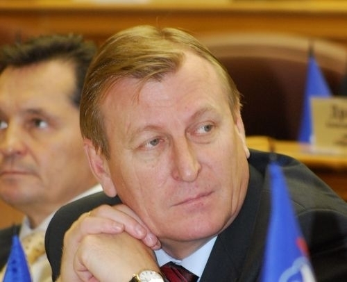 Геннадий Тушнолобов начал серию встреч с представителями фракций в Заксобрании края 
