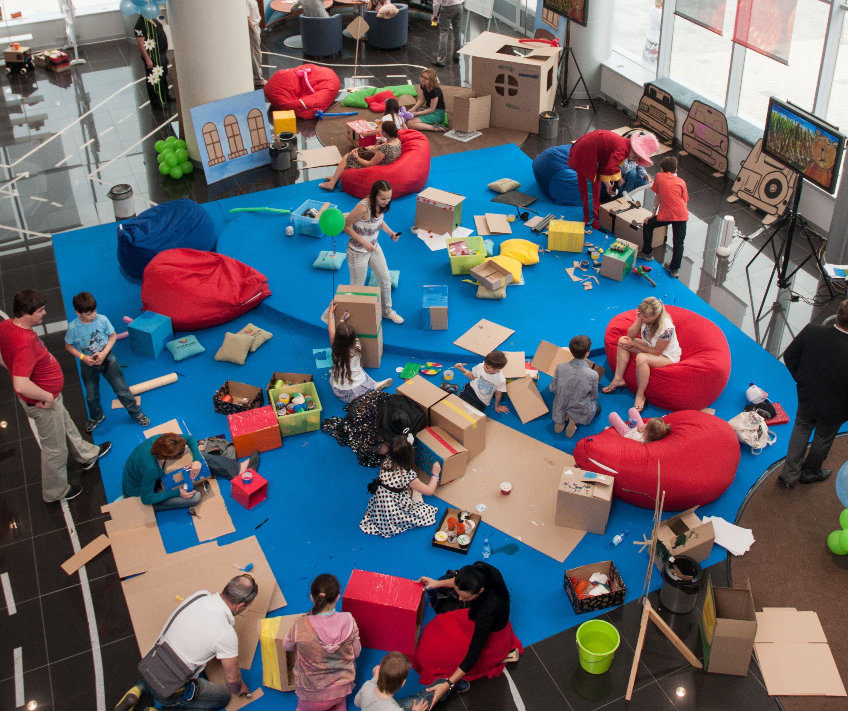 10 июня 2012 года состоялся большой детский праздник «Машина моей мечты!»