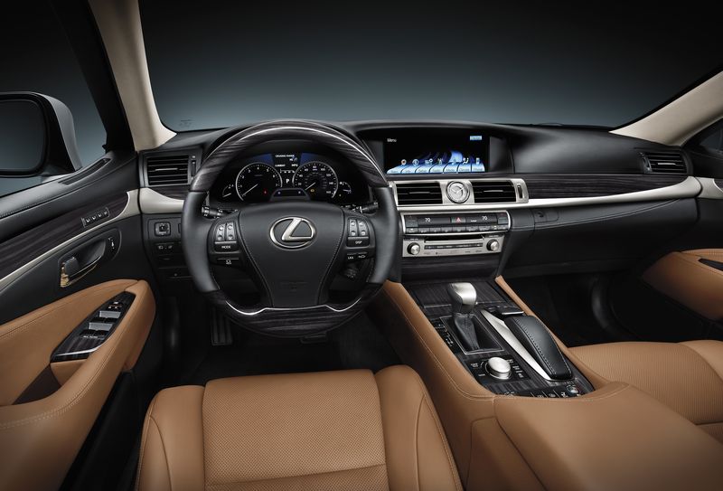 Встречайте в ноябре! Lexus объявляет о старте продаж Lexus LS