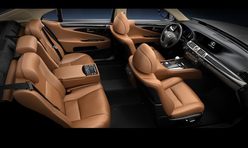 Встречайте в ноябре! Lexus объявляет о старте продаж Lexus LS