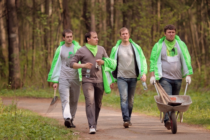 Субботник «Нам здесь жить!» Пермского филиала компании «САН ИнБев» 