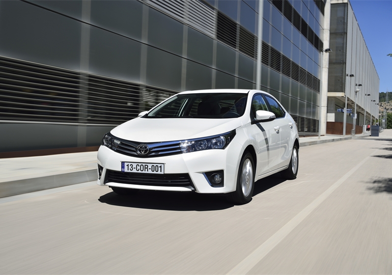 Toyota продолжает удивлять! Премьеры Toyota