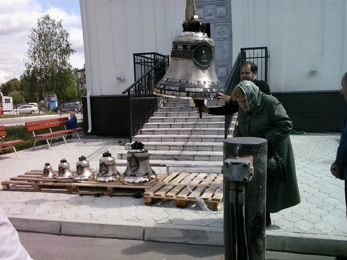 Жители Боровиков услышат колокольный звон: фоторепортаж bc