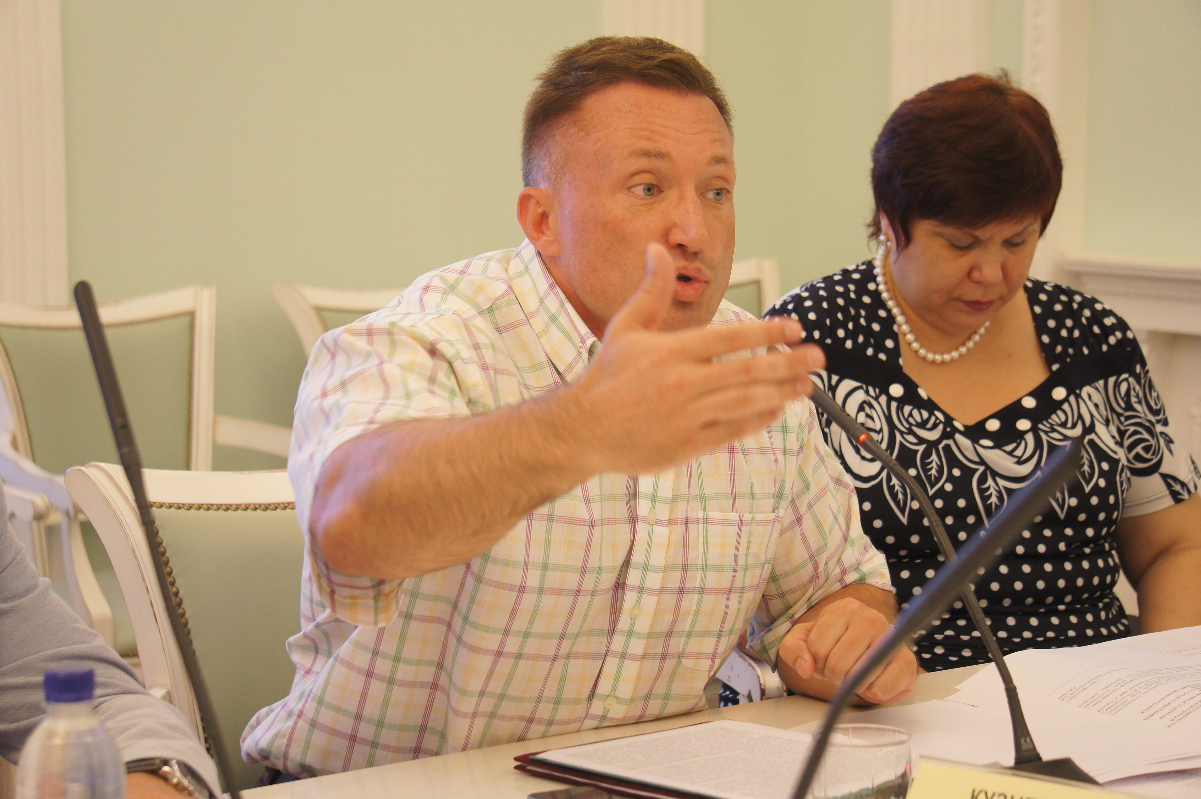 Мандат им к лицу