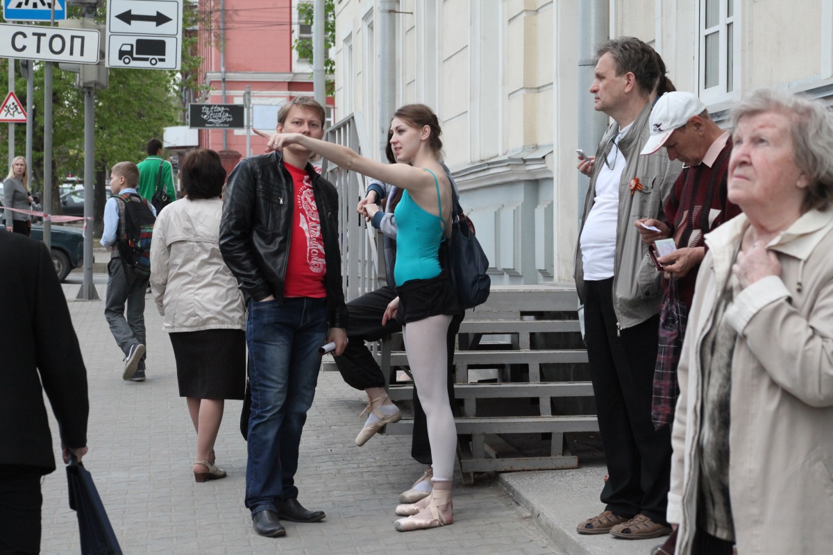 Как тушили пожар в здании Академии культуры. Фоторепортаж «bc»