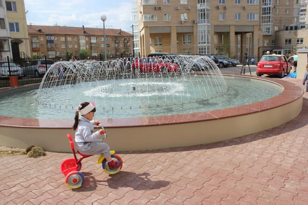 Открыт фонтан, обустроенный ОАО «ПЗСП» в Индустриальном районе Перми