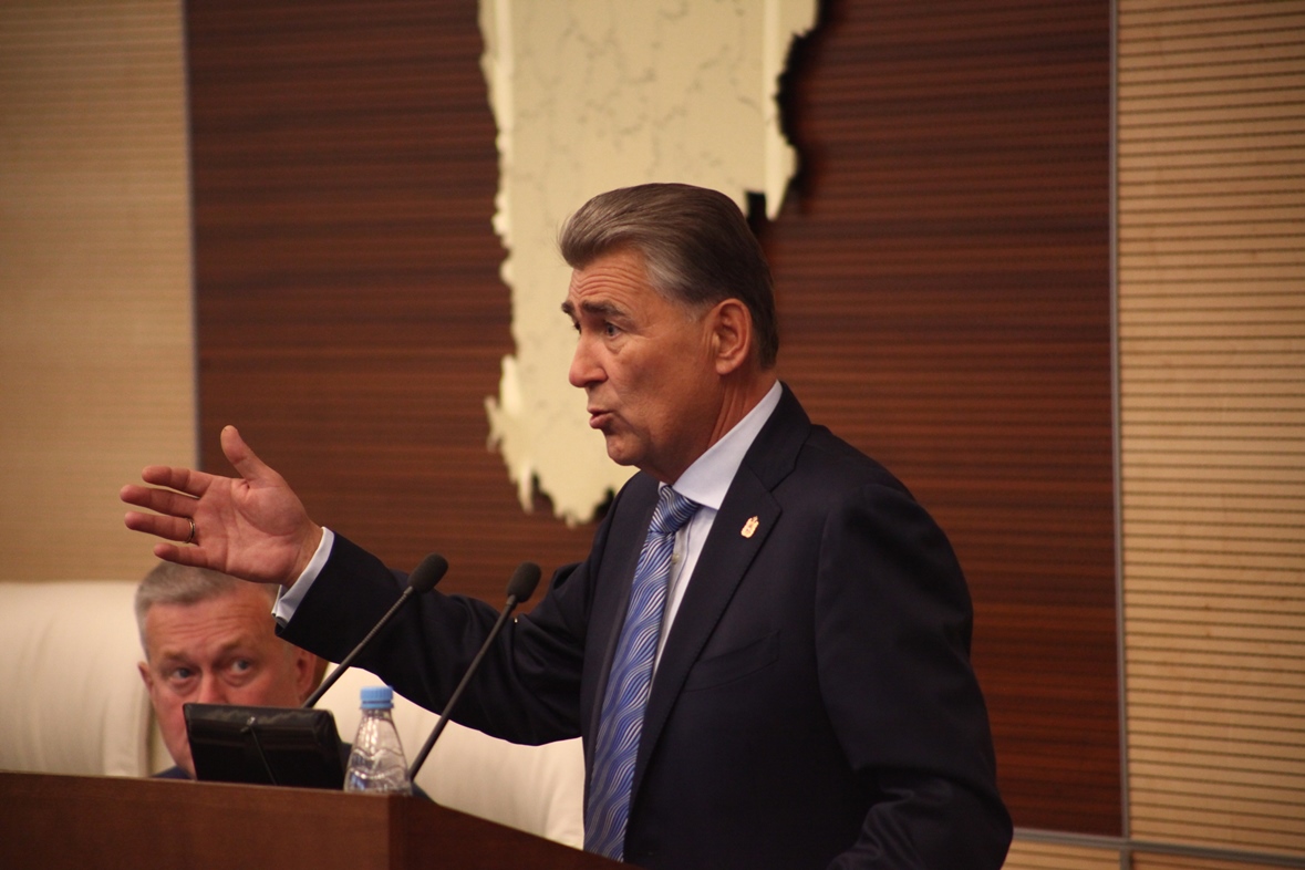 Пошли на жертвы