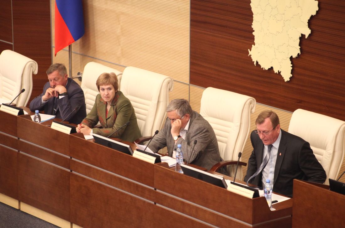 Взял под тролль правительство